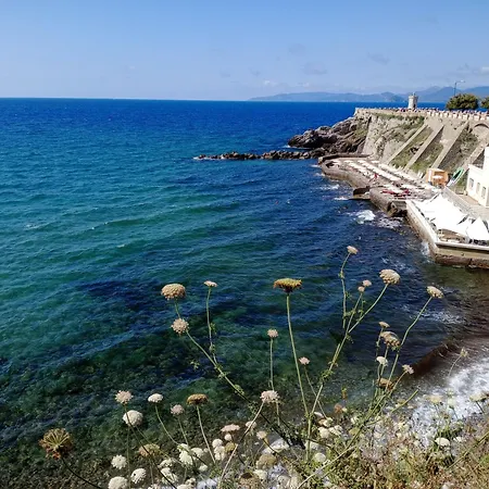 Dimora In Centro Storico Apartman Piombino